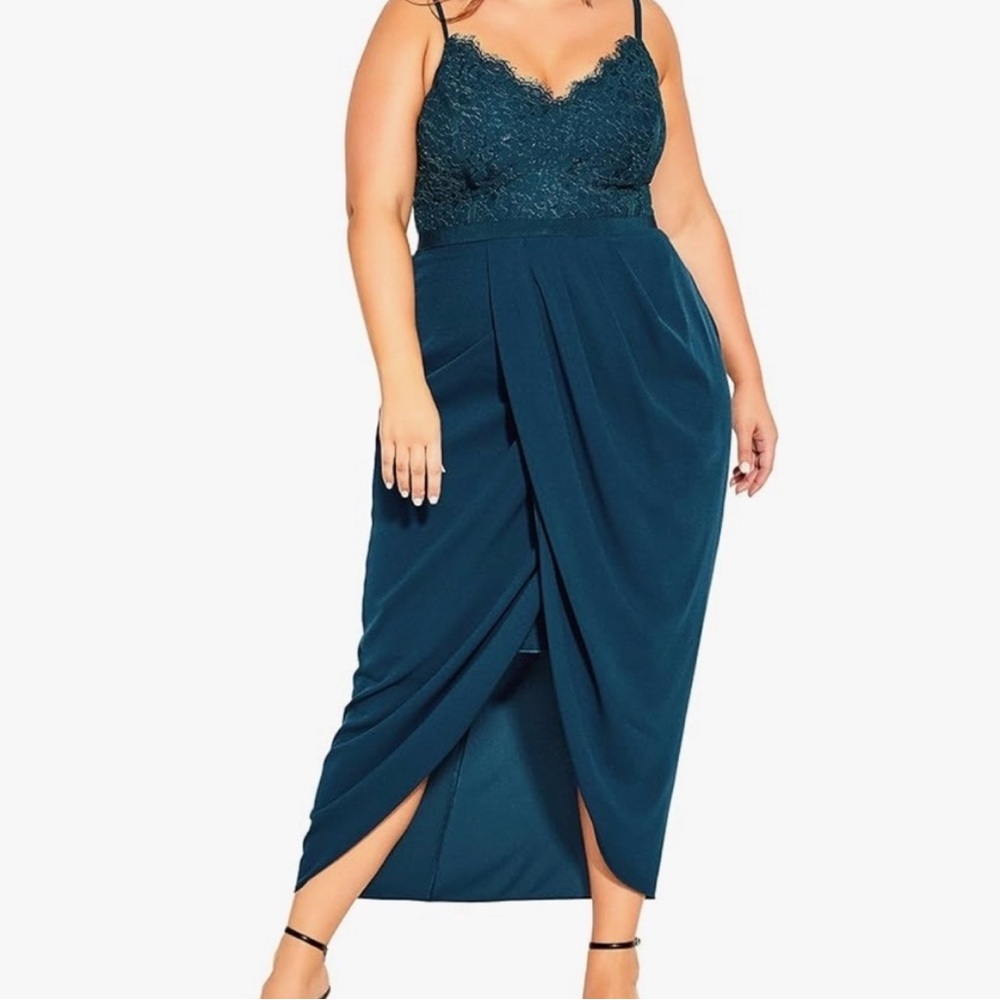 City Chic Emerald Lace Chiffon Midi Dress